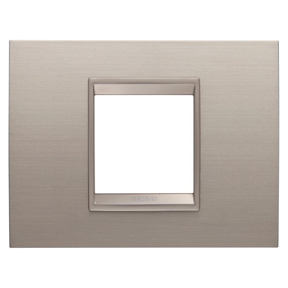 Ornament LUX 2 Module Aluminiu texturat GW16202XS Ornament LUX 2 Module Aluminiu texturat GW16202XS – Aluminiu texturat, Ornament – vedere frontală – partener oficial Gewiss