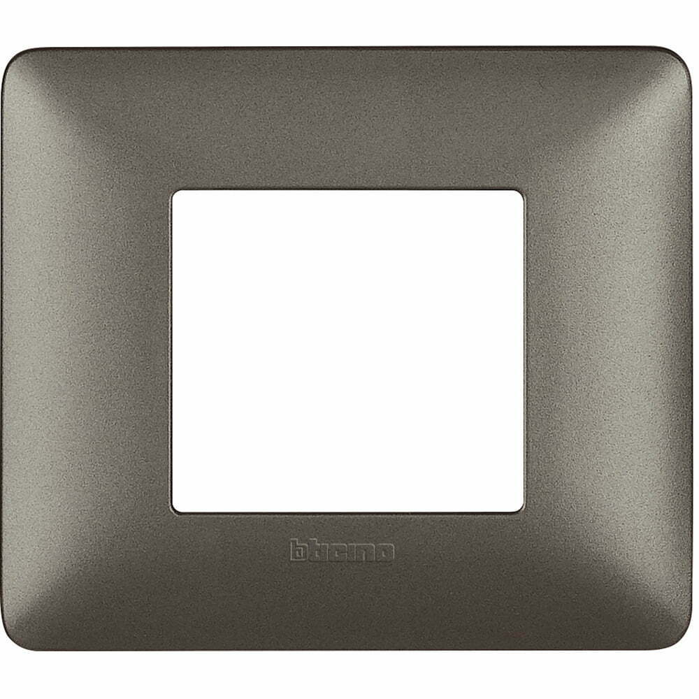 Ornament 2M Fier Matix Bticino AM4802MIR