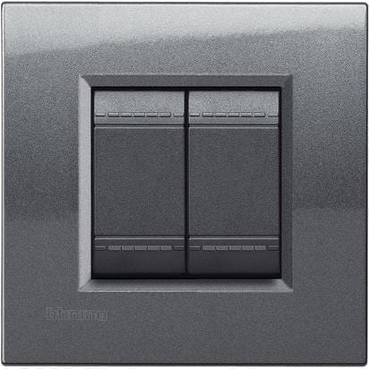 Ornament 2M Otel Living Light Bticino LNA4802AC
