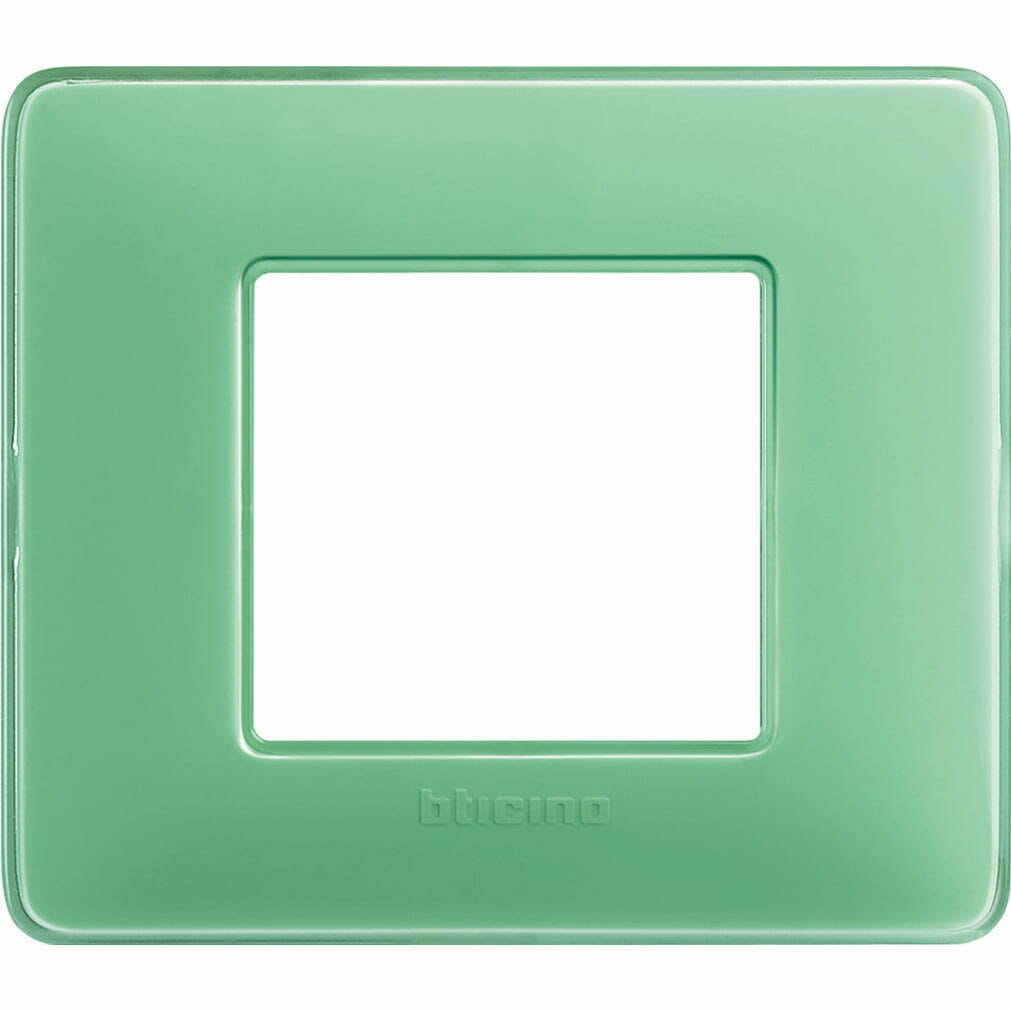 Ornament 2M Verde Opal Matix Bticino AM4802CVC
