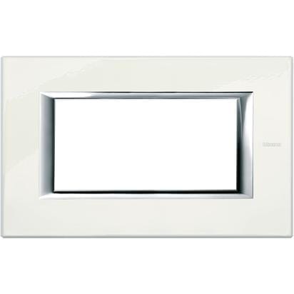 Ornament 4M Axolute Bticino rectangular culoare alb HA4804BG Ornament 4M Axolute Bticino rectangular culoare alb HA4804BG