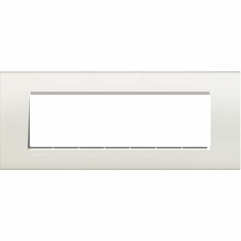 Ornament 7M Alb Living Light Bticino LNA4807BI