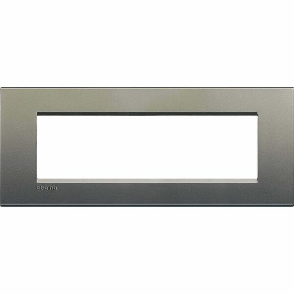 Ornament 7M Avenue Living Light Bticino LNA4807AE
