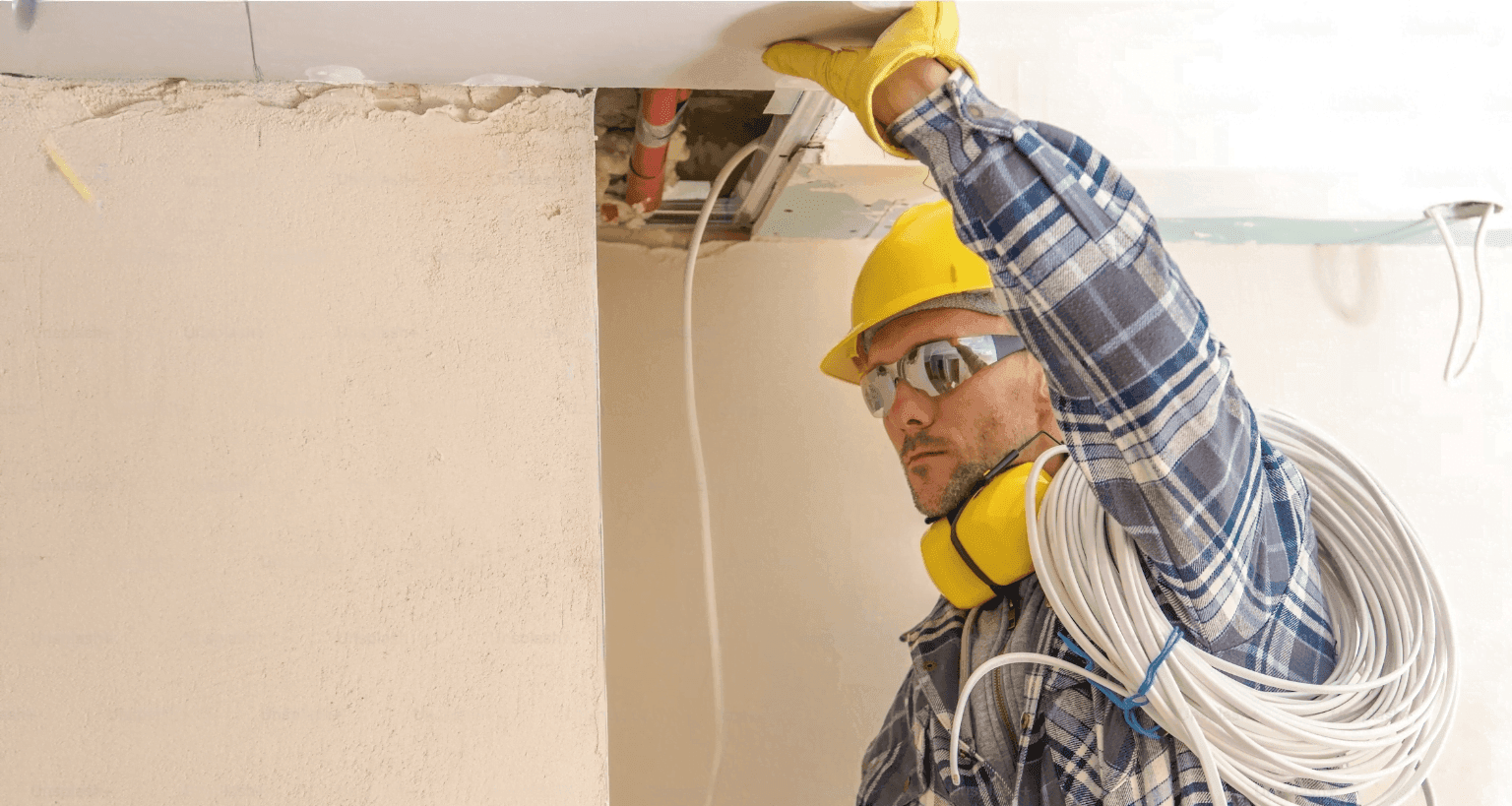Cum să Alegi Cele Mai Bune Materiale Electrice pentru Proiectele Tale