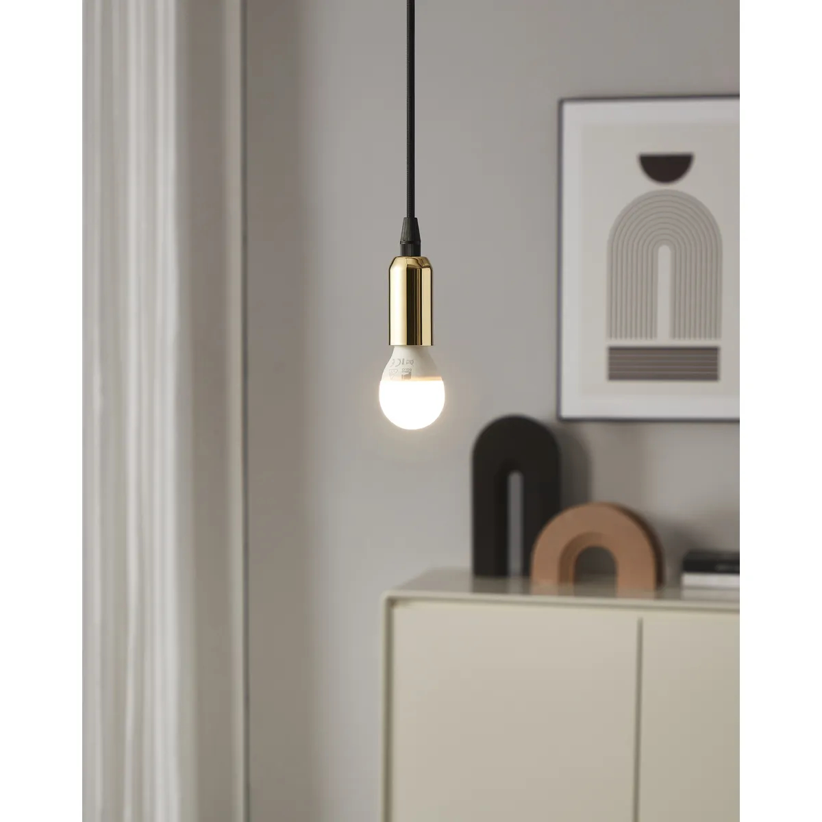 Bec E14 LED P45 1X4,9W 3000K Eglo 12261