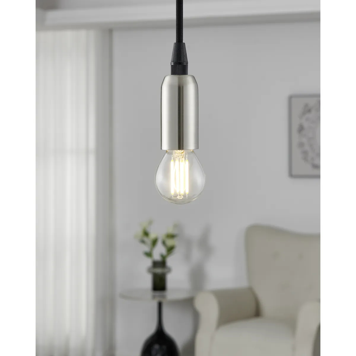 Bec E14 LED P45 1X7W 2700K Eglo 110021