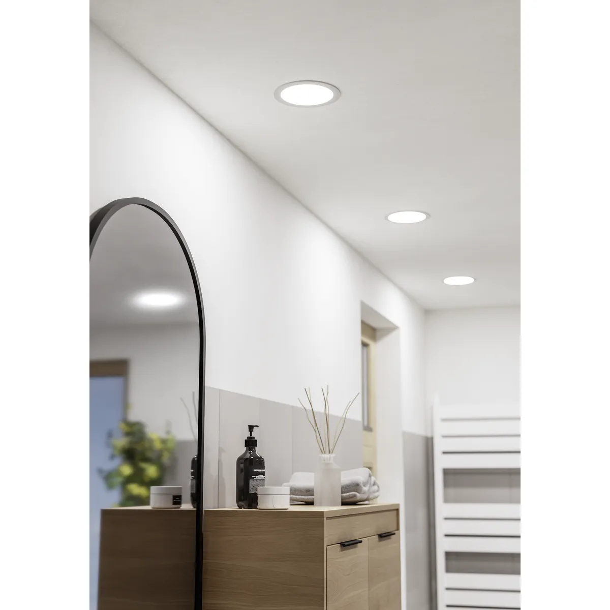 Spot incastrat FUEVA 6 LED 10W 2700K, 4000K, 6500K IP44 D166mm Eglo 901418 – Iluminat interior, Corpuri de iluminat – imagine în ambient modern – partener oficial Eglo