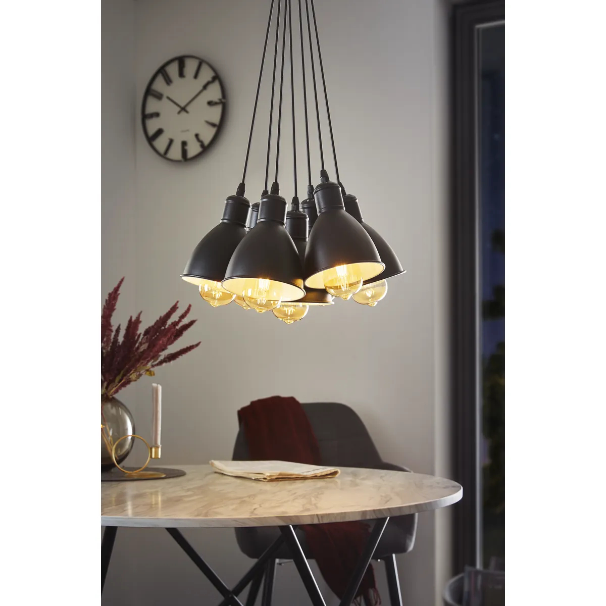 Lustra vintage EGLO PRIDDY 49467 - E27 7X40W D385mm - Otel - Alb - Negru