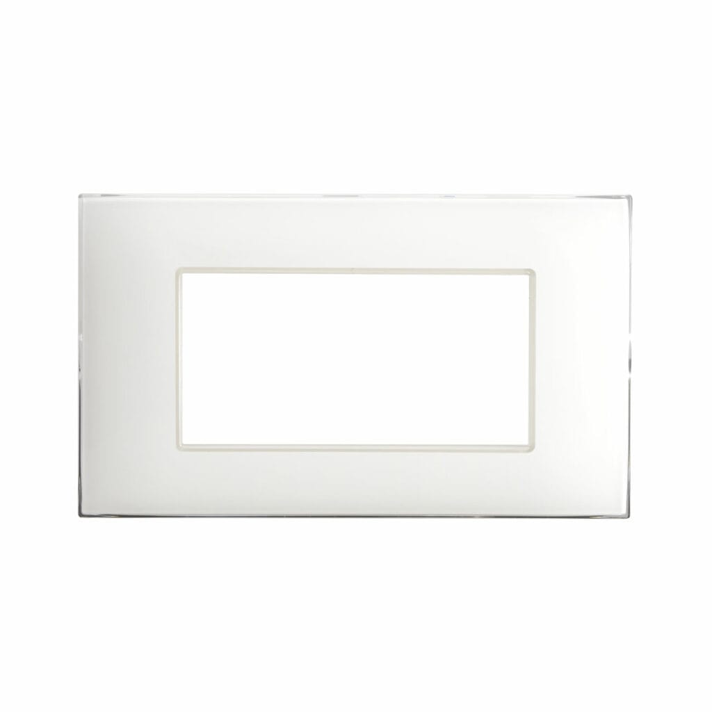 Rama ornament 4 module Young S44 AVE 44PJ04BO Alb matt