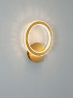 Aplica de perete Cilion 19W 3000K, Auriu si Aluminiu, Acrilic Nova Luce