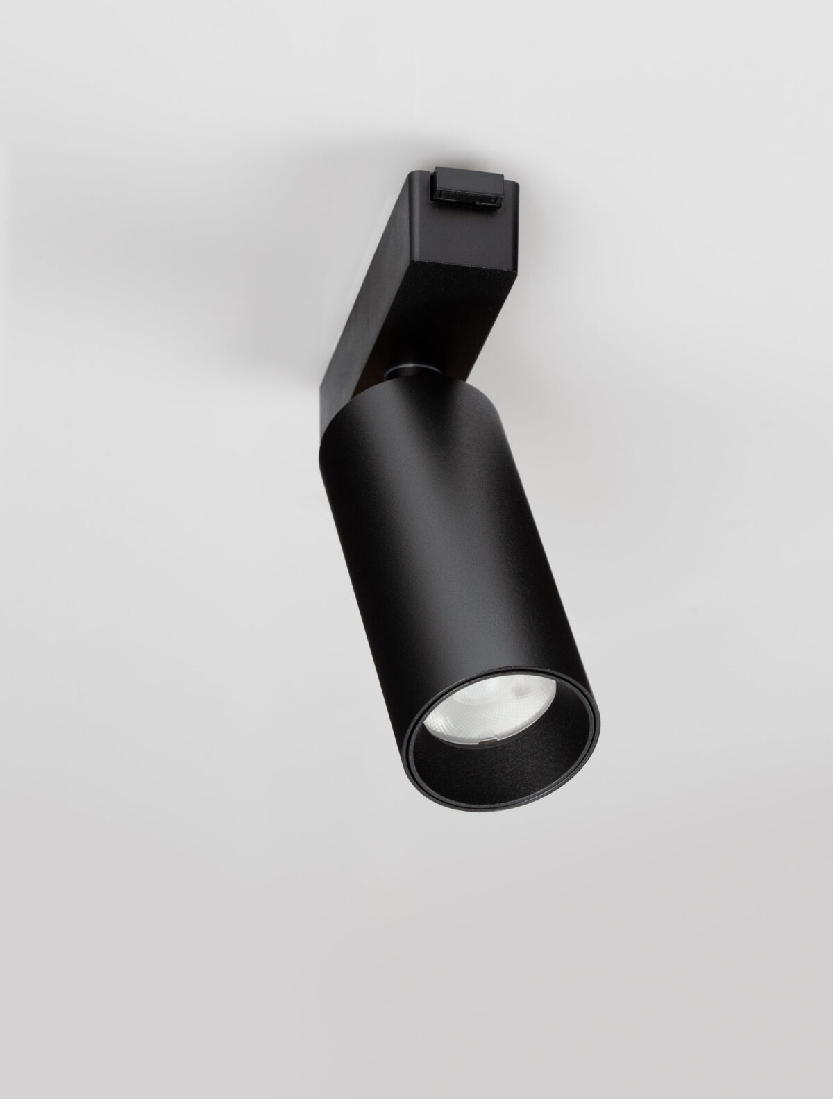 Iluminat Flat 10W 3000K, Negru si Aluminiu Nova Luce