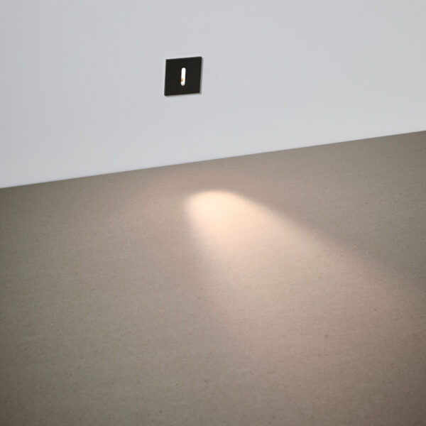 Lumina de treapta Atrium 3W 2700 K, Negru si Aluminiu Nova Luce