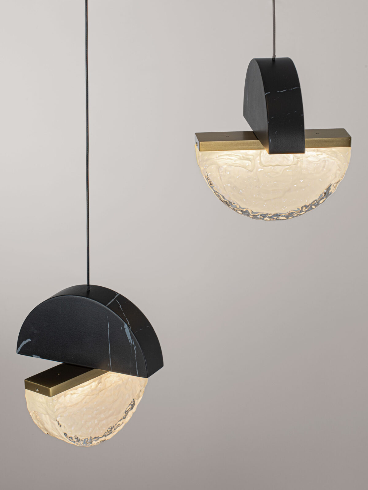 Lustra Dorin 18W 2700 K, Negru, Alb, Auriu si Sticla, Aluminiu, Metal, Marmura artificiala Nova Luce