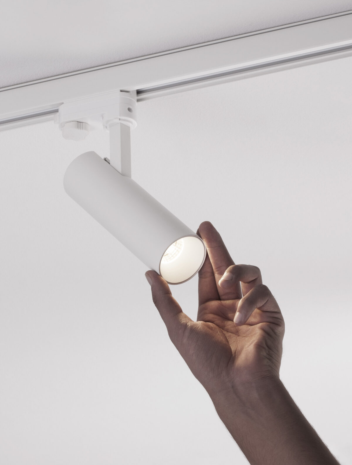 Spot sina trifazica 20W 3000K, Alb si Aluminiu Nova Luce