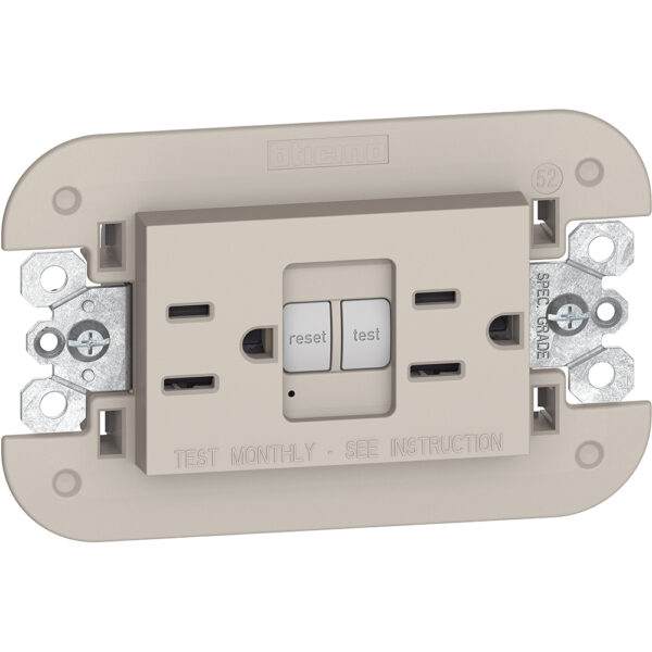 Priza Standard american GFCI 2 P+E 15 A 127 Va.c. 3 module Bticino KM4188GFG6
