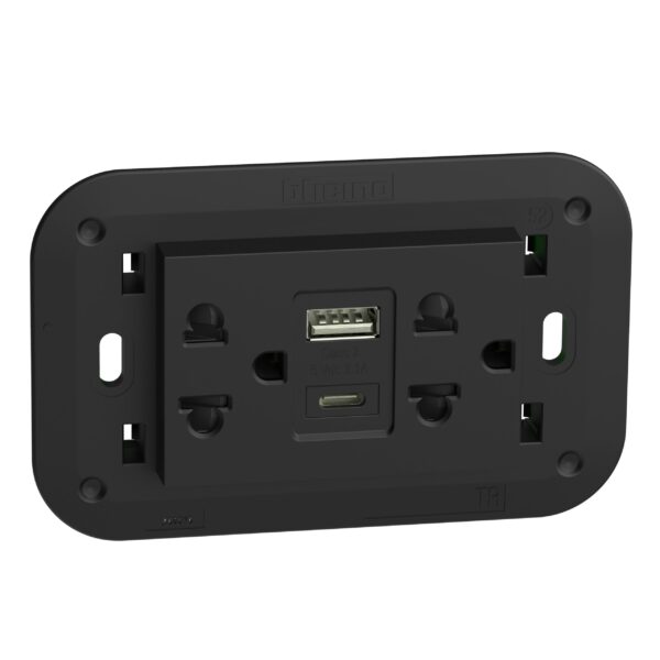 Priza standard Euro american cu incarcator USB A+C 2 P+E 16 A - 127/250 VA 3 module Bticino KG4185AC